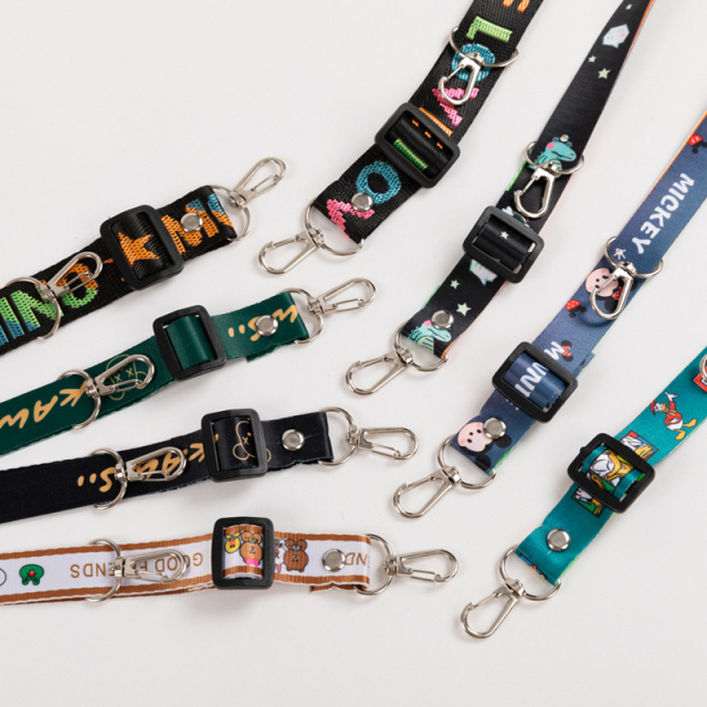 Promotional Lanyards With Logo Custom Mobile Phone Lanyard Crossbody Sport Keychain Superhero Keychain Polyester Lanyards