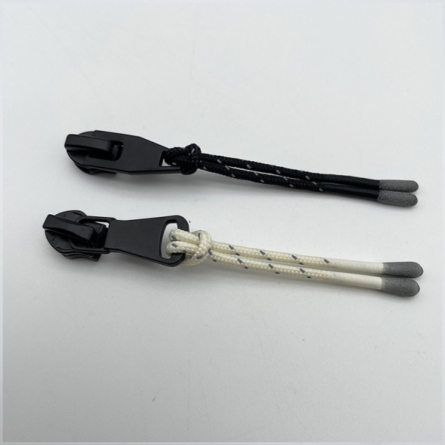 Environmentally friendly silicone zipper rope dip pull tail rope drop pull head dip pull rope pull tail material