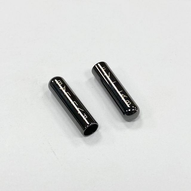 Manufacturers direct metal carving shoe lead clothing clip cap rope webbing rope clip warhead tail