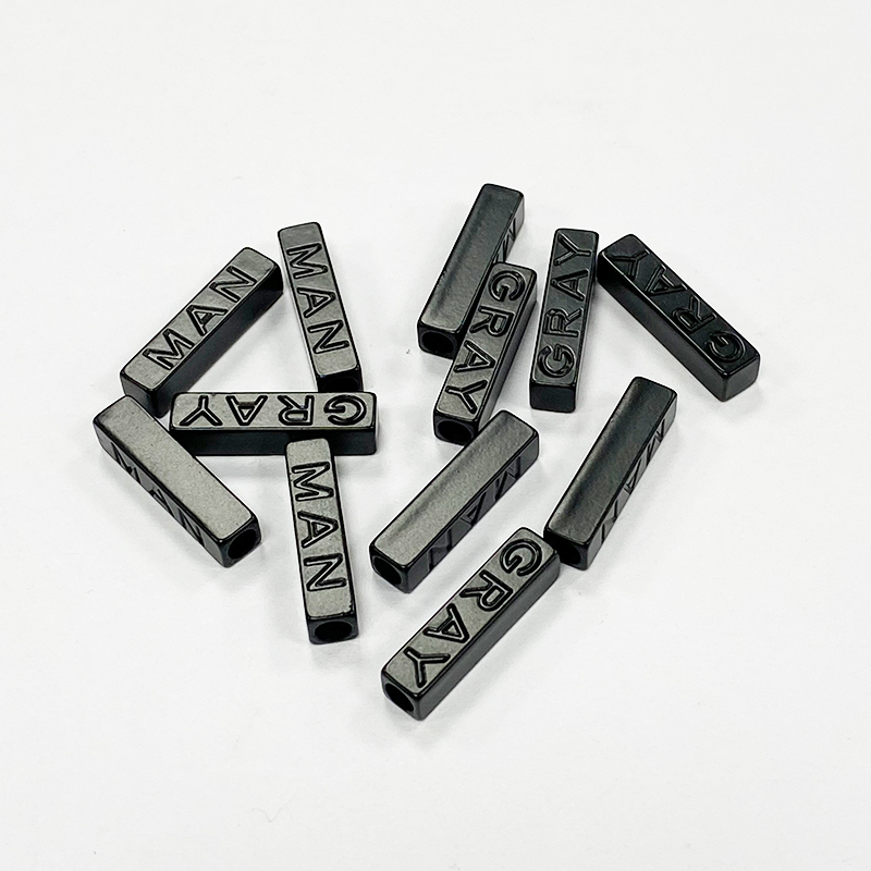 Custom design sport coat shoelaces engraved letter rope buckle rope cap plastic head