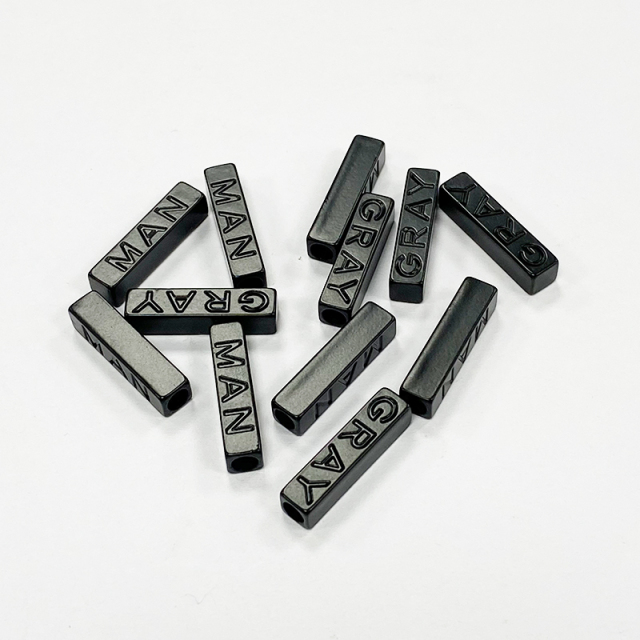 Custom design sport coat shoelaces engraved letter rope buckle rope cap plastic head