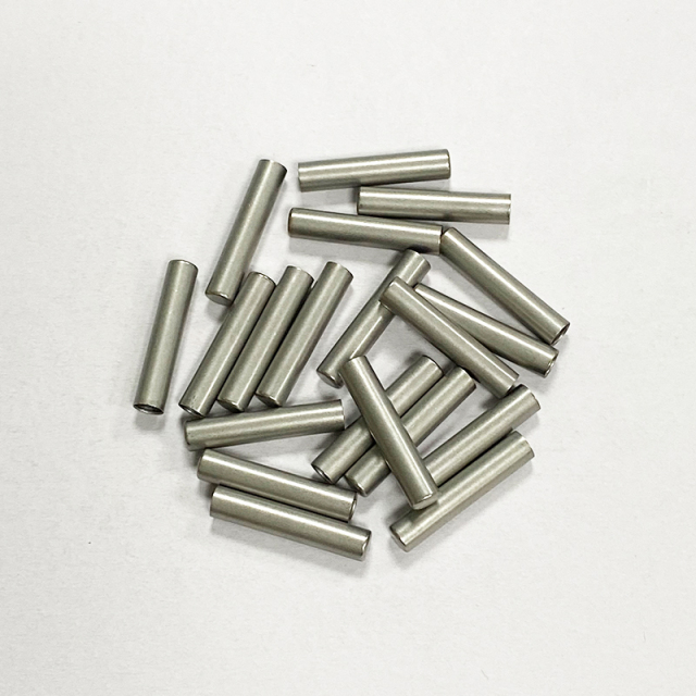 Metal straight bell down clothing accessories Rope buckle Hoodie rope adjustable button Elastic rope button