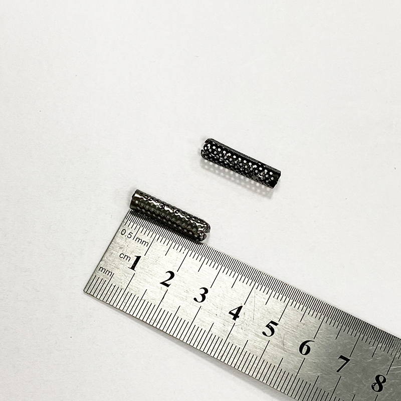 Factory supply metal hollow straight cylinder type down clothing accessories rope buckle hoodie rope buckle adjustable buckle buckle