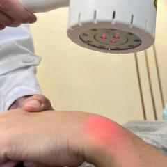 Best Laser Pain Relief Therapy Device Laser Acupuncture Physiotherapy Medical Laser Equipment