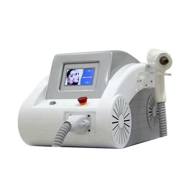 Portable Q Swithed Nd Yag laser Machine For Carbon peeling And Tattoo removal