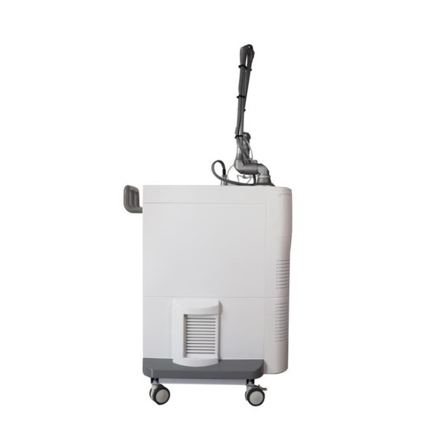 10600nm CO2 Fractional Laser Beauty Machine