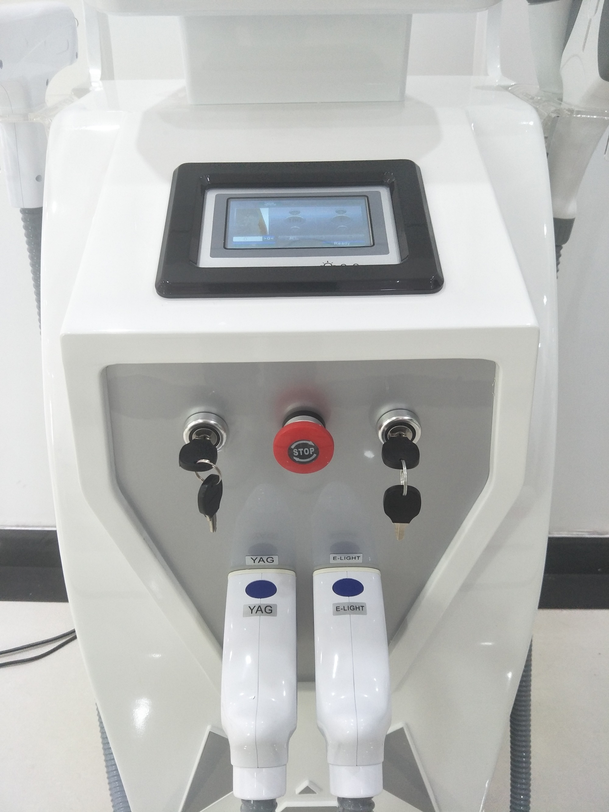 Hot selling 3 in 1 IPL Hair removal Machine With Nd yag laser And RF Handle
