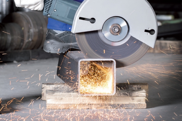 Cutting square tube with Fuji FS Series saw