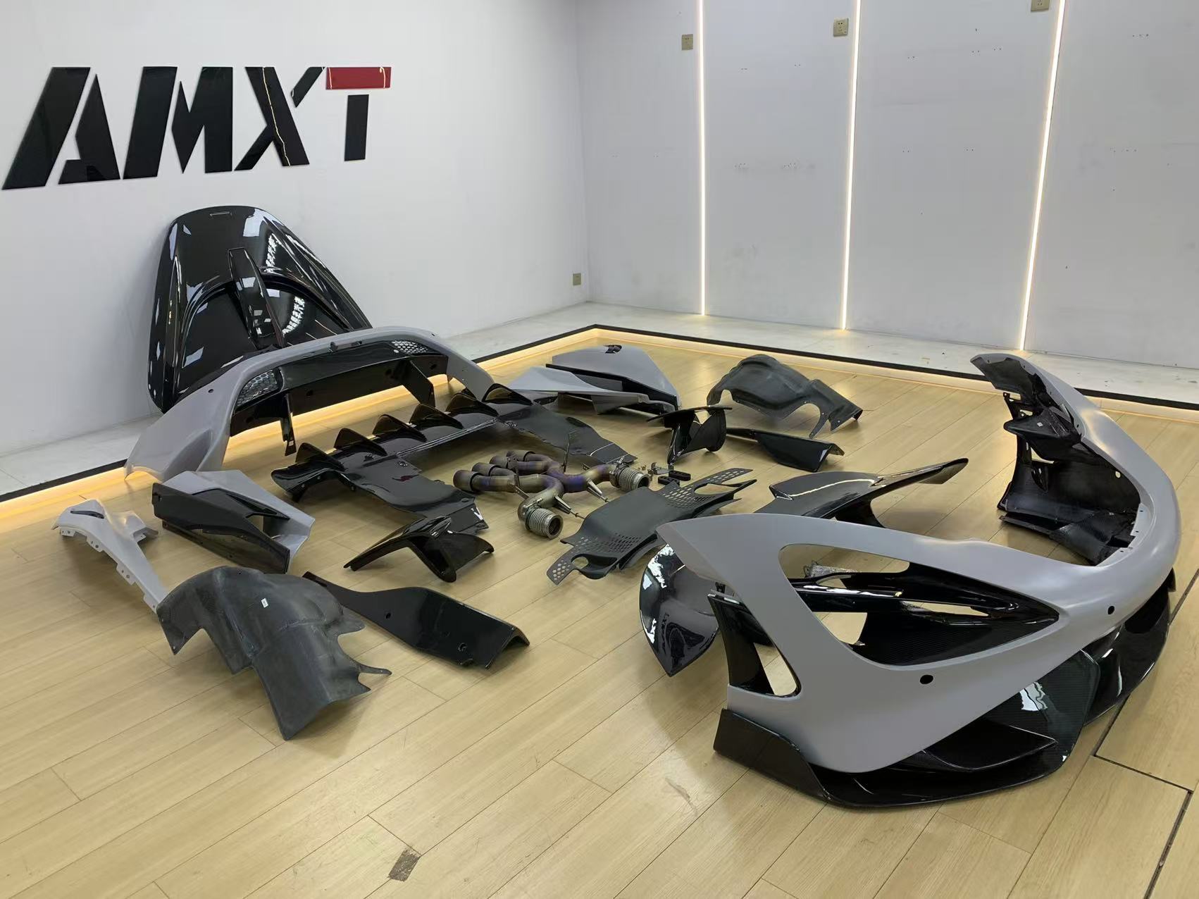720S Upgrade 765LT Body Kits for Mclaren Excellent Quality Dry Carbon Fiber Front Lip Side Skirt Diffuser Hood Fender