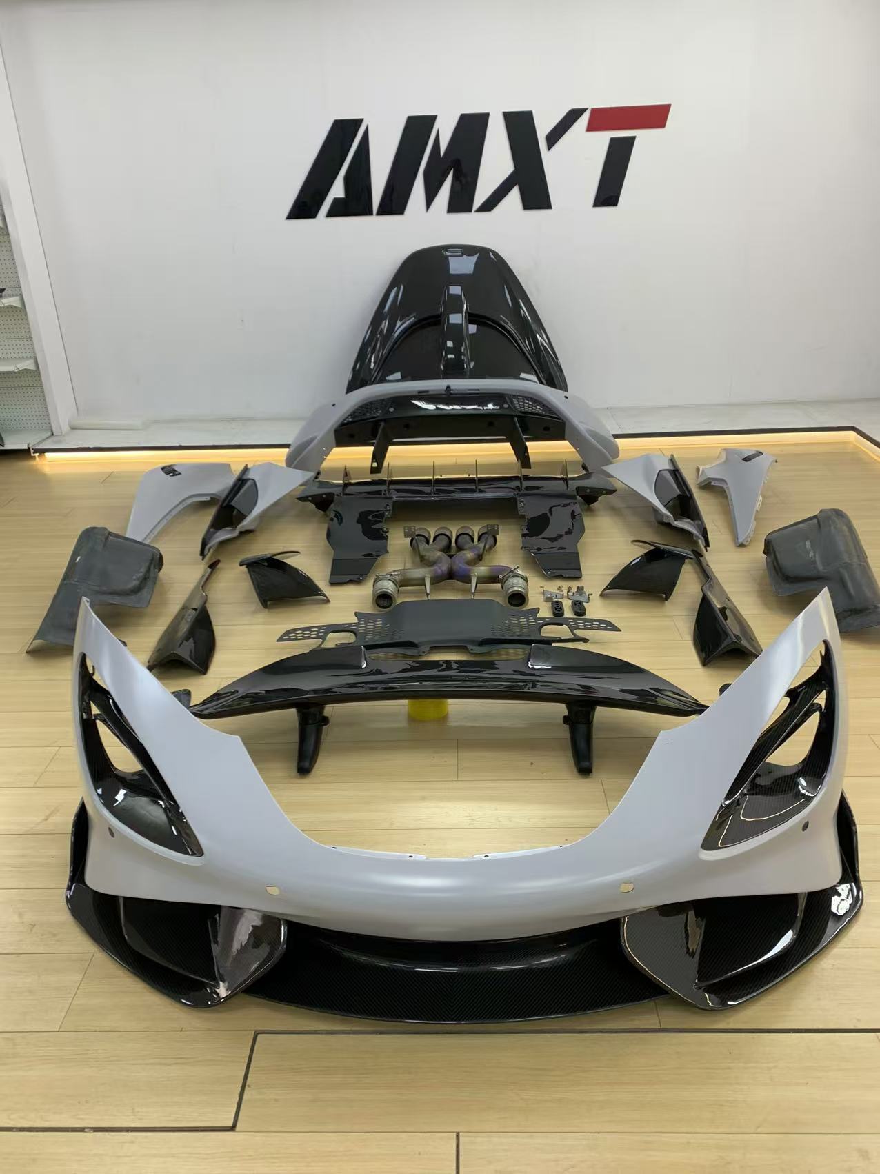 720S Upgrade 765LT Body Kits for Mclaren Excellent Quality Dry Carbon Fiber Front Lip Side Skirt Diffuser Hood Fender