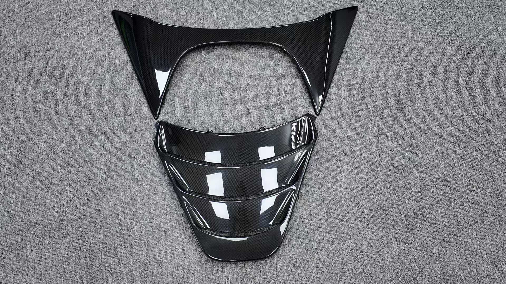 High Quality Dry Carbon Fiber Engine Cover for McLaren 720s Auto Parts Black Engine Cover Body Kit Hot Seller