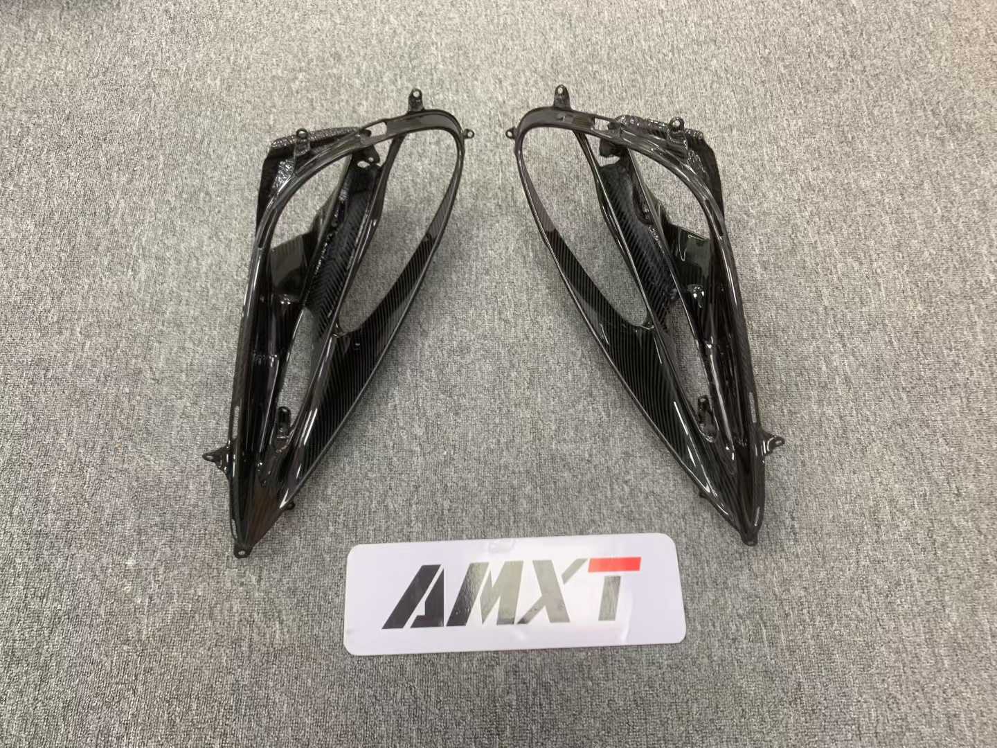 Mclaren 720S Headlight frame Dry Carbon Fiber M Style Light Lamp Cover Headlight Cover Body Kits for Mclaren 720S
