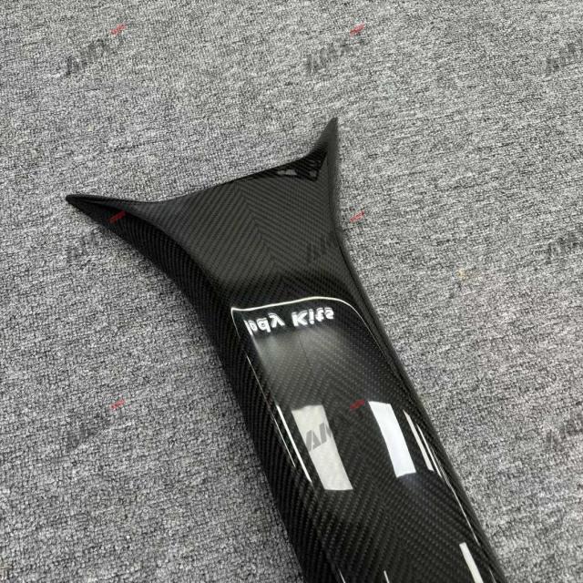 NOVIT High Quality Dry Carbon Roof Scoop for McLaren 720S Luxury Sports Car Vent with Excellent Fitment & Paste Mount