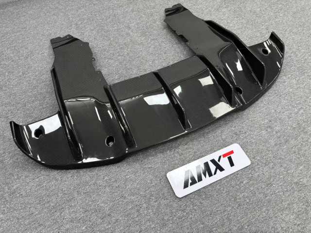 High Quality Fast Delivery Whole Sale Price Dry Carbon Fiber RYFT Rear Diffuser Body Kits for Mclaren 720S