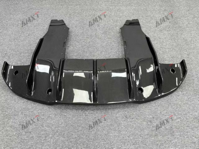 High Quality Fast Delivery Whole Sale Price Dry Carbon Fiber RYFT Rear Diffuser Body Kits for Mclaren 720S