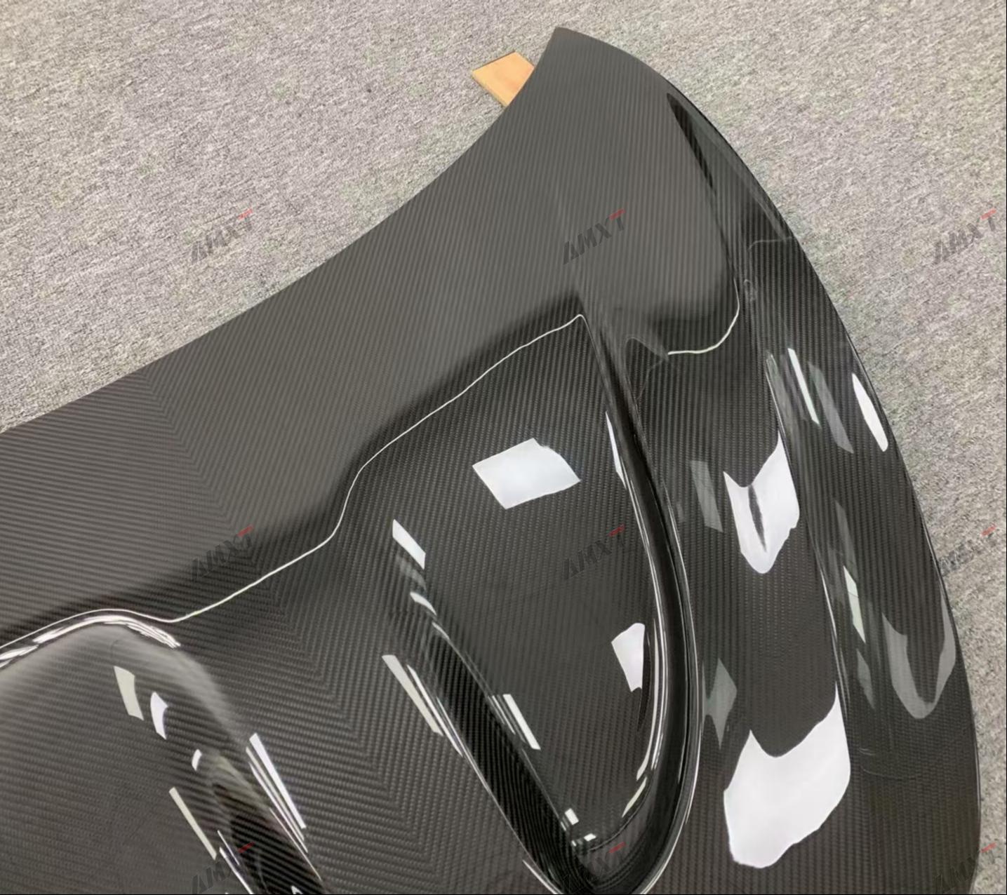 High Quality Fast Delivery Whole Sale Price Dry Carbon Fiber GT P1 Style Hood Body Kits for Mclaren 540-570S