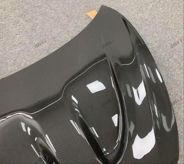 High Quality Fast Delivery Whole Sale Price Dry Carbon Fiber GT P1 Style Hood Body Kits for Mclaren 540-570S