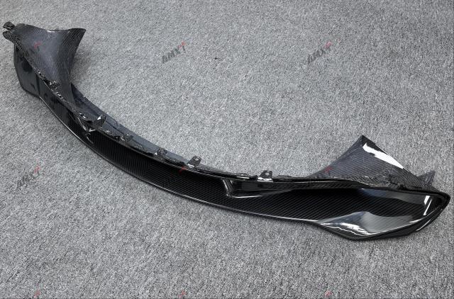 High Quality Fast Delivery Whole Sale Price Dry Carbon Fiber OEM Style Front Lip Body Kits for Mclaren 720S