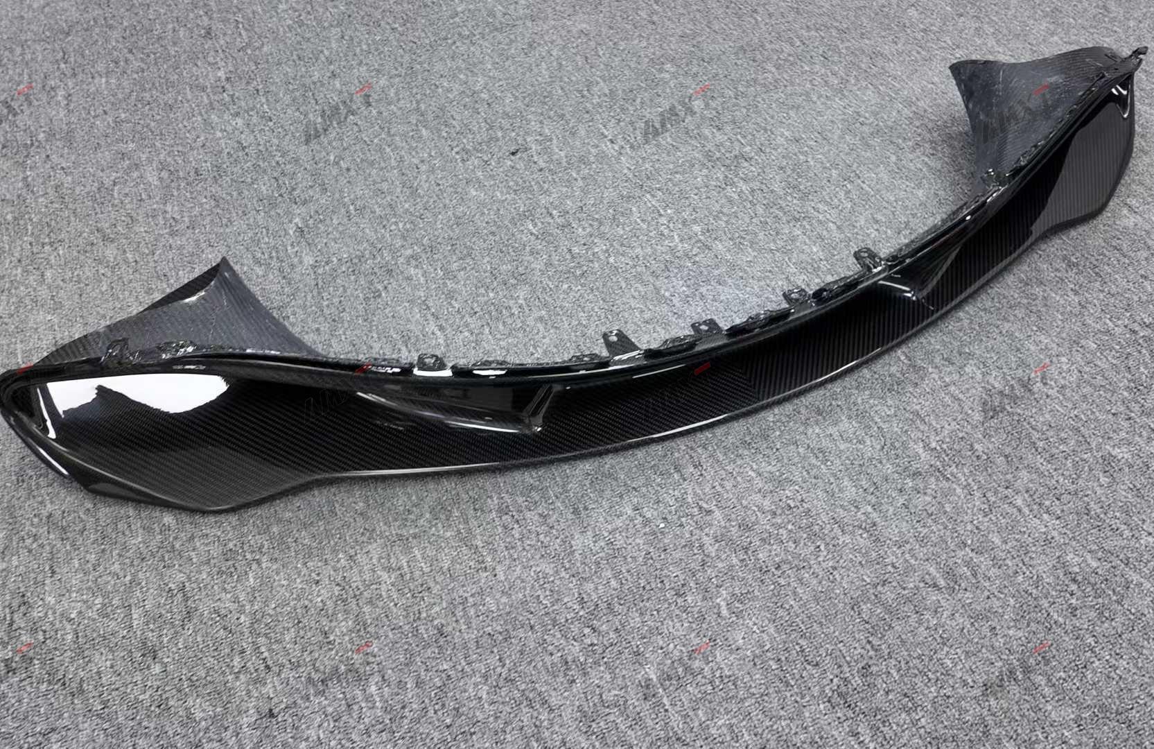 High Quality Fast Delivery Whole Sale Price Dry Carbon Fiber OEM Style Front Lip Body Kits for Mclaren 720S