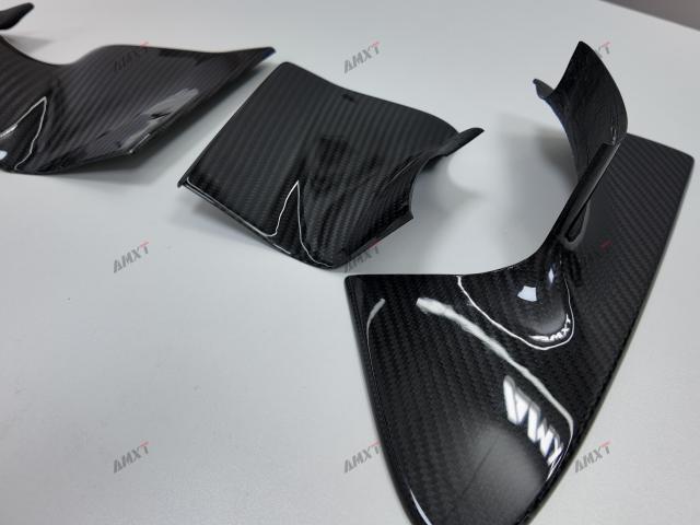 High Quality Fast Delivery Whole Sale Price Dry Carbon Fiber Door Handle Body Kits for Mclaren 720S