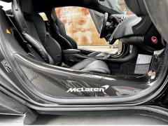Dry Carbon Glossy/Matte Carbon Fiber OEM Style Door Sill Threshold Panel for McLaren 720S