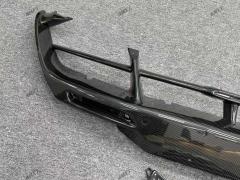 High Quality Fast Delivery Whole Sale Price Dry Carbon Fiber OEM Style Rear Middle Bumper Body Kits for Mclaren 720S