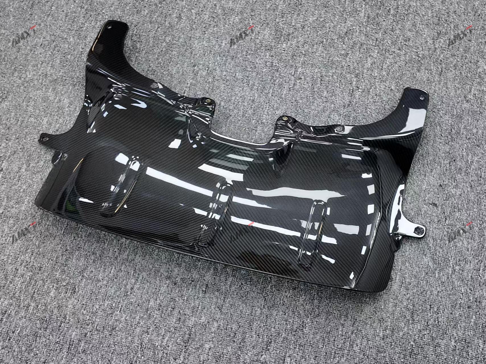 High Quality Fast Delivery Whole Sale Price Dry Carbon Fiber OEM Exhaust Cover Body Kits for Mclaren 720S