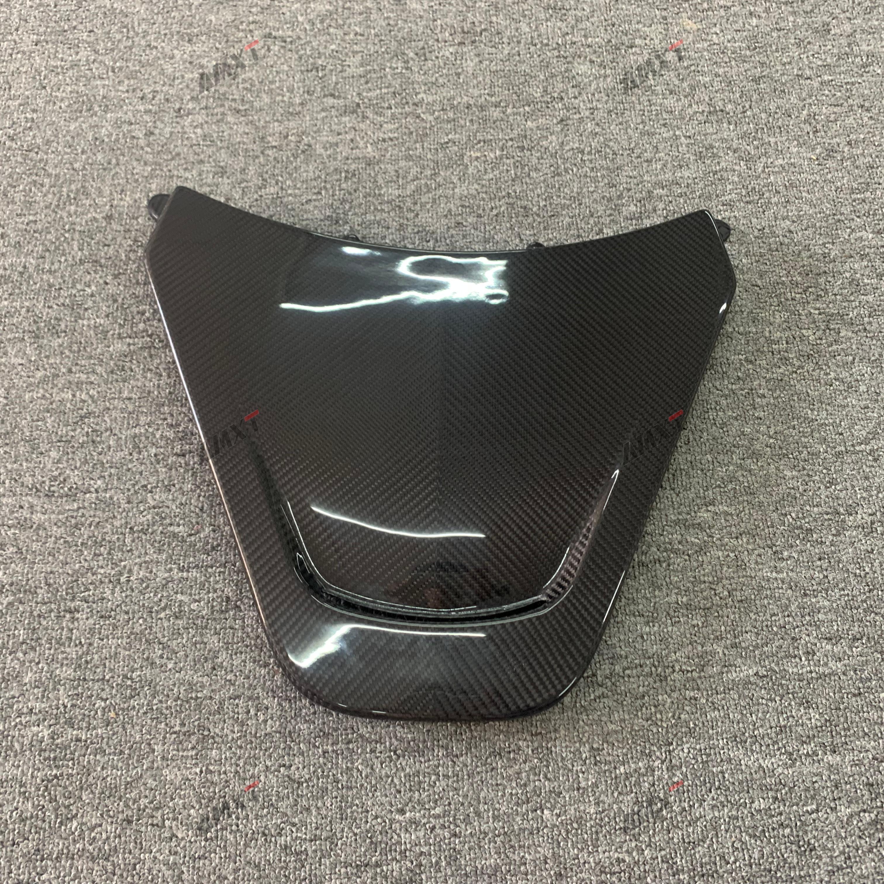 High Quality Fast Delivery Whole Sale Price Dry Carbon Fiber Novitec Rear Engine Cover Body Kits for Mclaren 720S