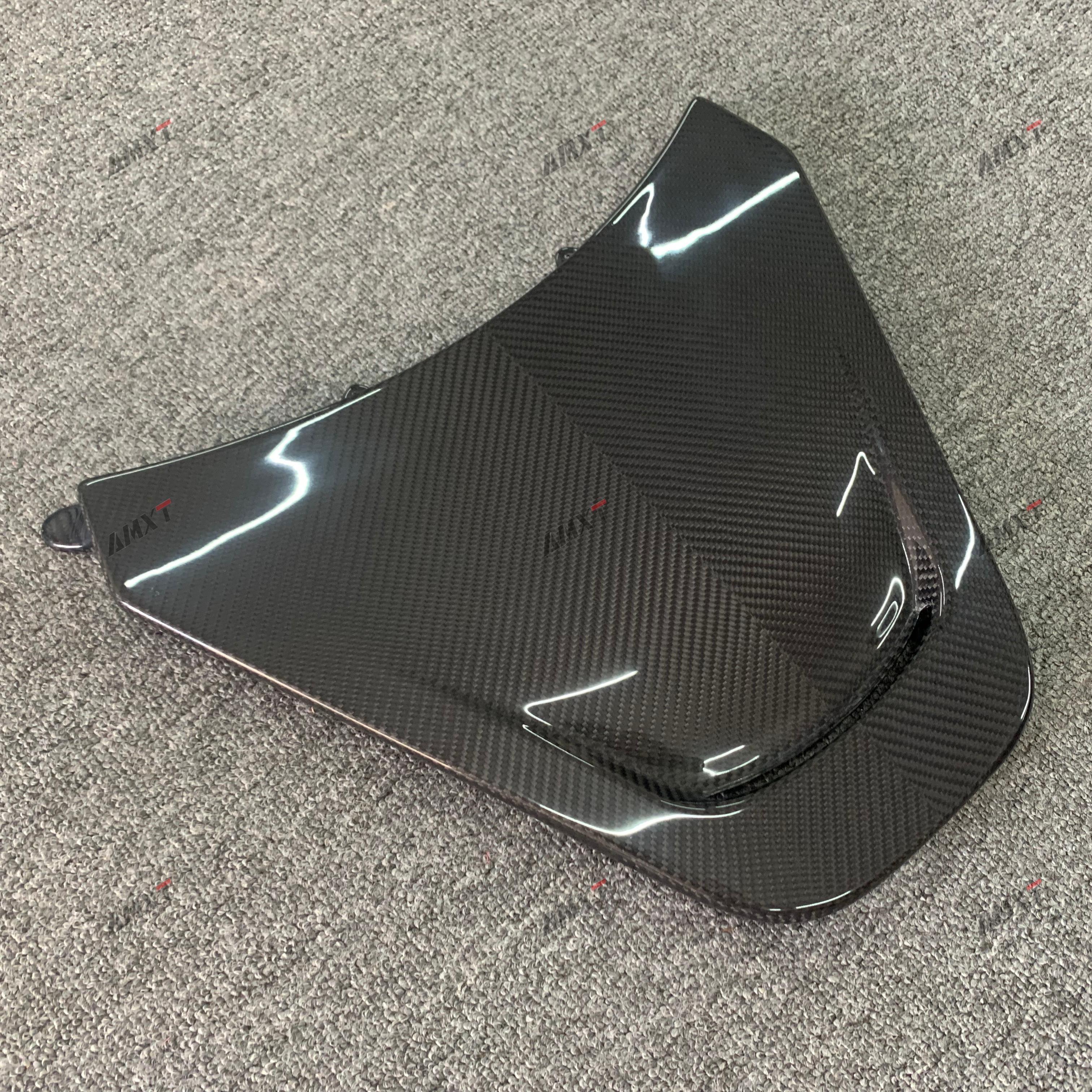 High Quality Fast Delivery Whole Sale Price Dry Carbon Fiber Novitec Rear Engine Cover Body Kits for Mclaren 720S