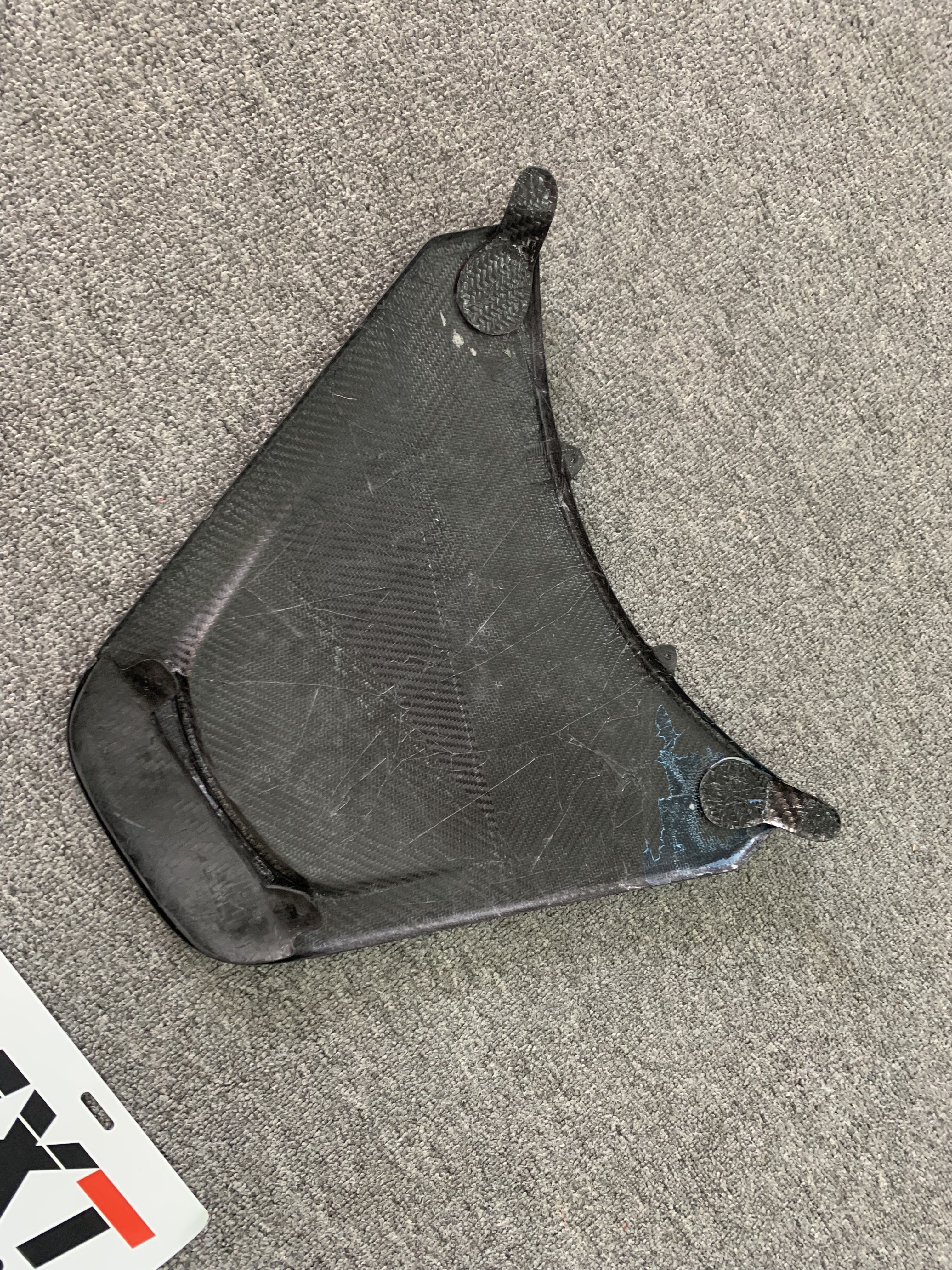 High Quality Fast Delivery Whole Sale Price Dry Carbon Fiber Novitec Rear Engine Cover Body Kits for Mclaren 720S