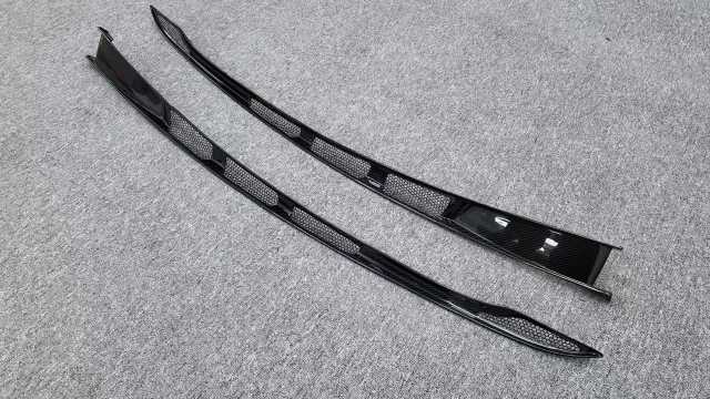 High Quality Fast Delivery Whole Sale Price Dry Carbon Fiber Rear Fender Air Bridge Body Kits for Mclaren 720S