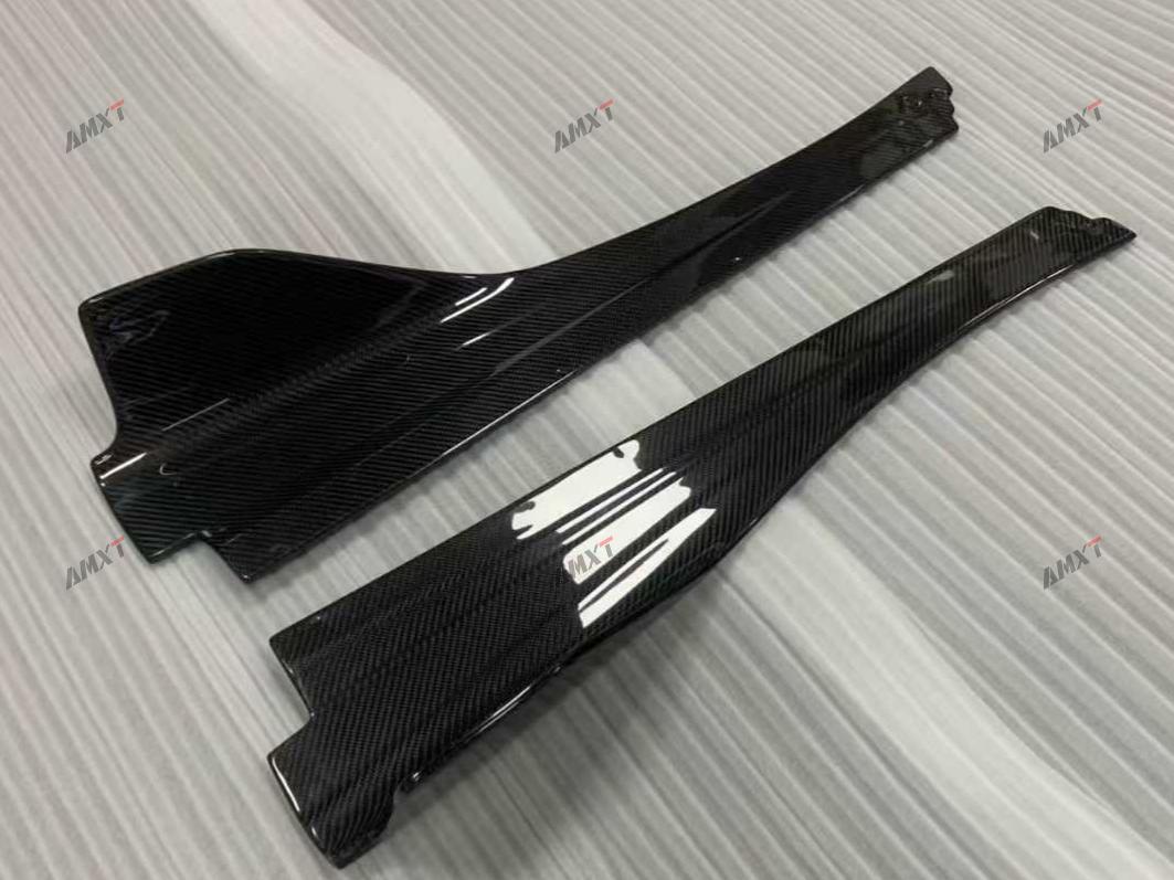High Quality Fast Delivery Whole Sale Price Dry Carbon Fiber Vors Side Skirt Body Kits for Mclaren 720S