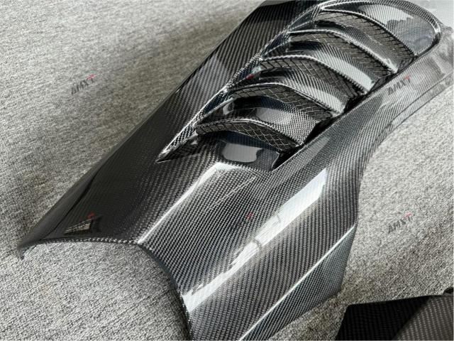 High Quality Fast Delivery Whole Sale Price Vors Style Dry Carbon Fiber Fender Body Kits for Mclaren 720S