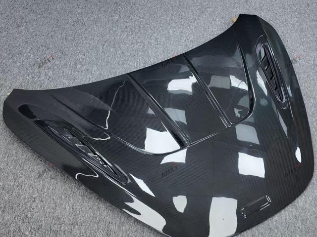 High Quality Fast Delivery Whole Sale Price Prepreg Dry Carbon Fiber RYFT Hood Body Kits for Mclaren 720S