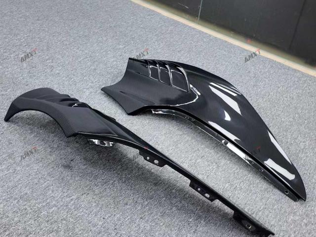 High Quality Fast Delivery Whole Sale Price Dry Carbon Fiber RYFT Fenders Body Kits for Mclaren 720S