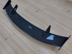 Excellent Fit for the Audi R8's High Quality Sporty Style Dry Carbon Performance Rear Spoiler Wing