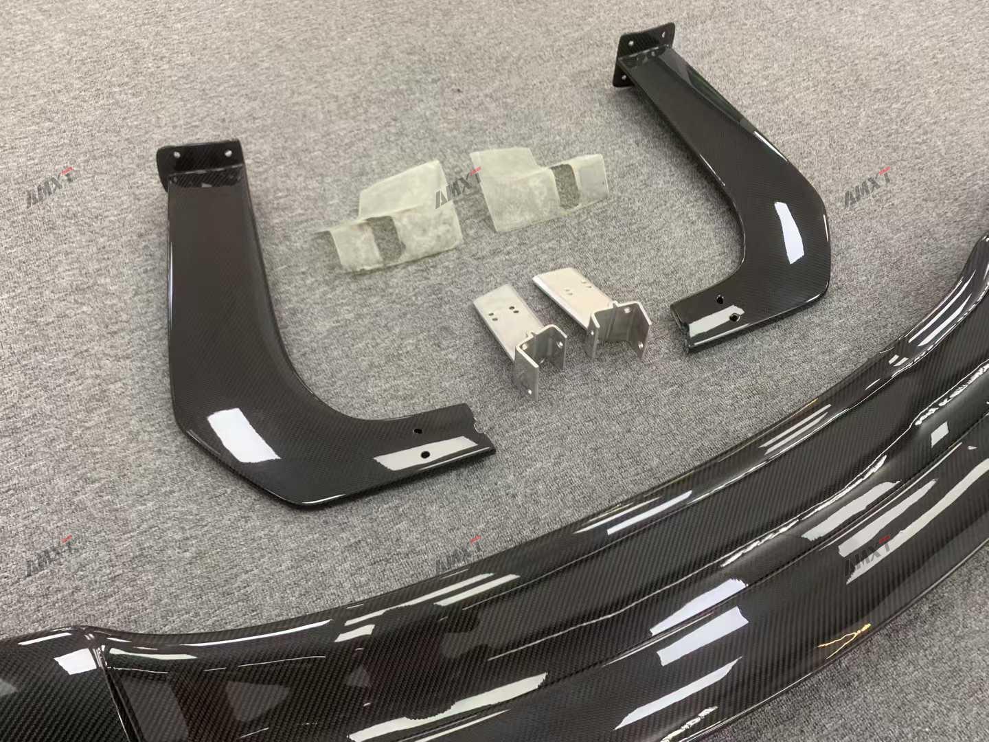 D Style Big Wing High Quality Fast Delivery Dry Carbon Fiber Body Kits for Mclaren 720S