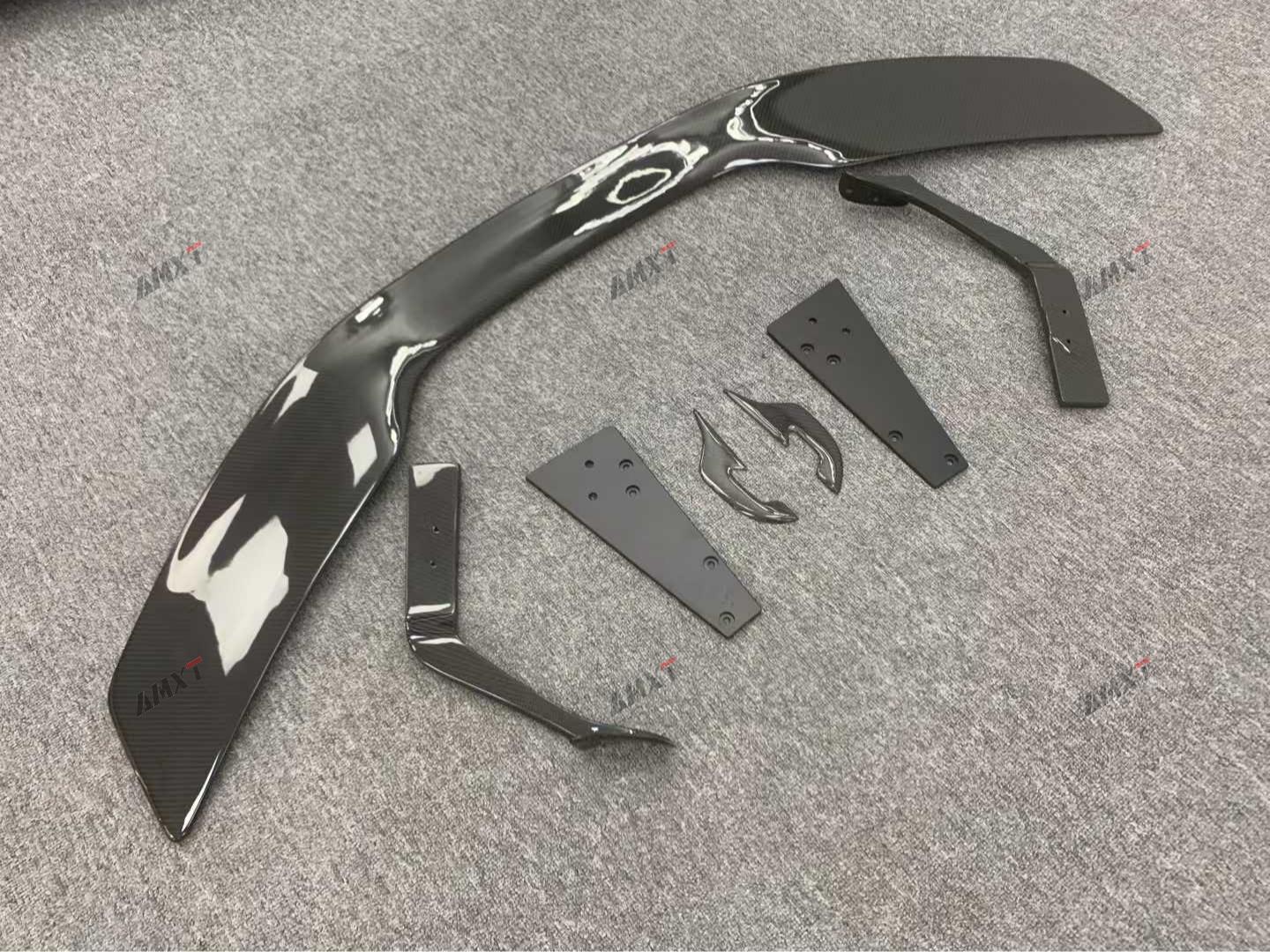 High Quality Fast Delivery Whole Sale Price Dry Carbon Fiber Novitec Style Wing Body Kits for Mclaren 540-570S