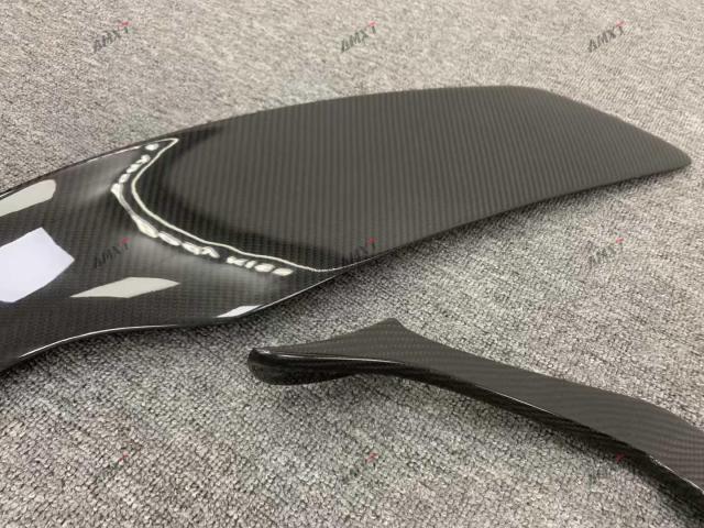 High Quality Fast Delivery Whole Sale Price Dry Carbon Fiber Novitec Style Wing Body Kits for Mclaren 540-570S