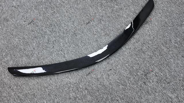 High Quality Fast Delivery Whole Sale Price Prepreg Dry Carbon Fiber Front Bumper Lip Body Kits for McLaren 570S