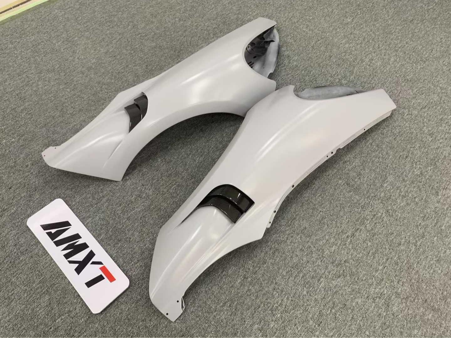 High Quality Fast Delivery Whole Sale Price Dry Carbon Fiber MSO Fenders Body Kits for Mclaren 540-570S 600LT