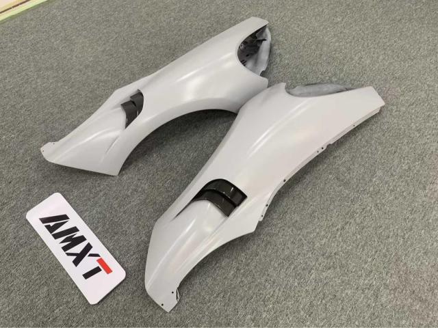 High Quality Fast Delivery Whole Sale Price Dry Carbon Fiber MSO Fenders Body Kits for Mclaren 540-570S 600LT