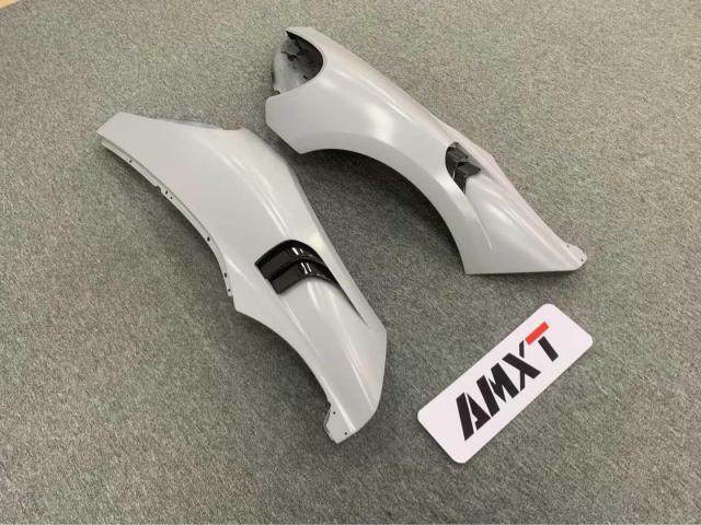 High Quality Fast Delivery Whole Sale Price Dry Carbon Fiber MSO Fenders Body Kits for Mclaren 540-570S 600LT