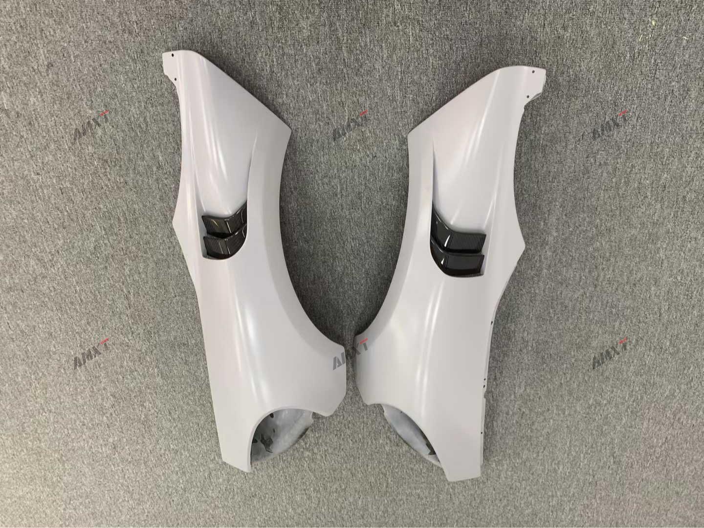High Quality Fast Delivery Whole Sale Price Dry Carbon Fiber MSO Fenders Body Kits for Mclaren 540-570S 600LT