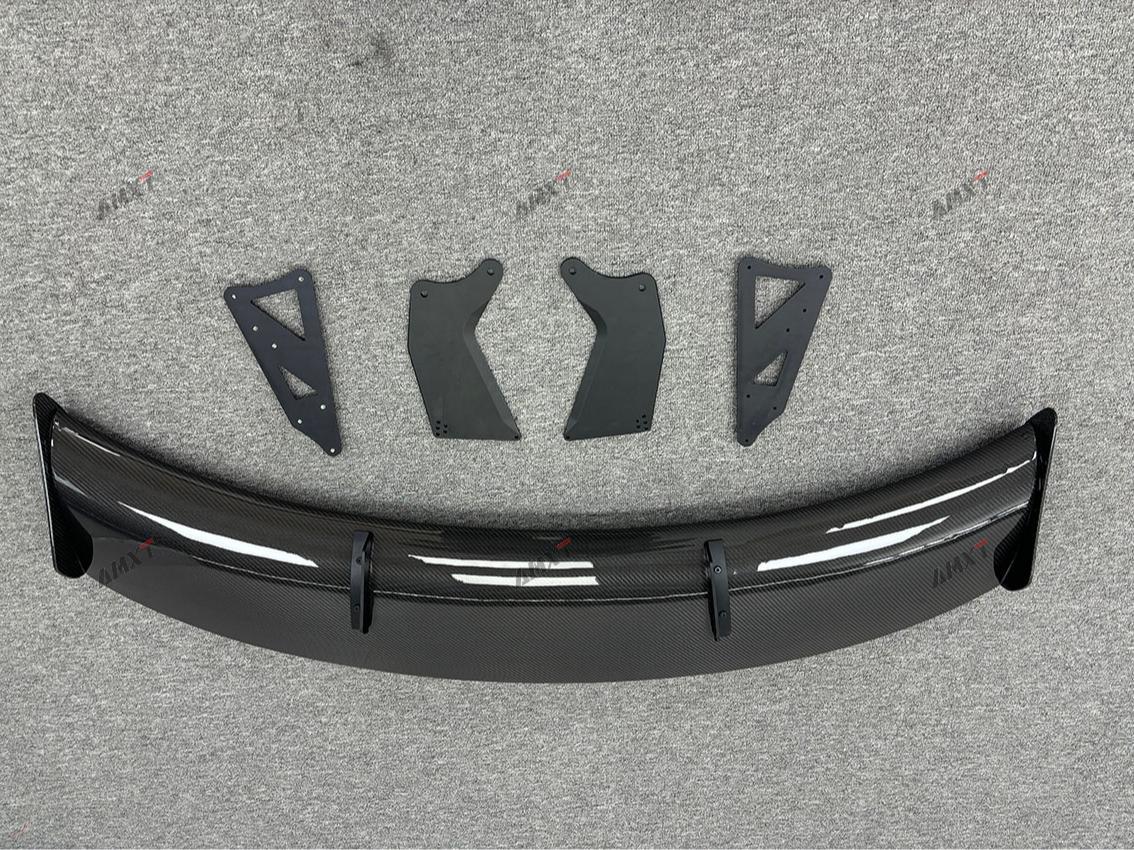 High Quality Fast Delivery Whole Sale Price Dry Carbon Fiber GT4 Style Wing Body Kits for Mclaren 540-570S