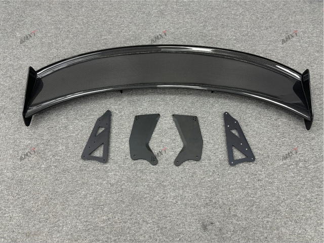 High Quality Fast Delivery Whole Sale Price Dry Carbon Fiber GT4 Style Wing Body Kits for Mclaren 540-570S