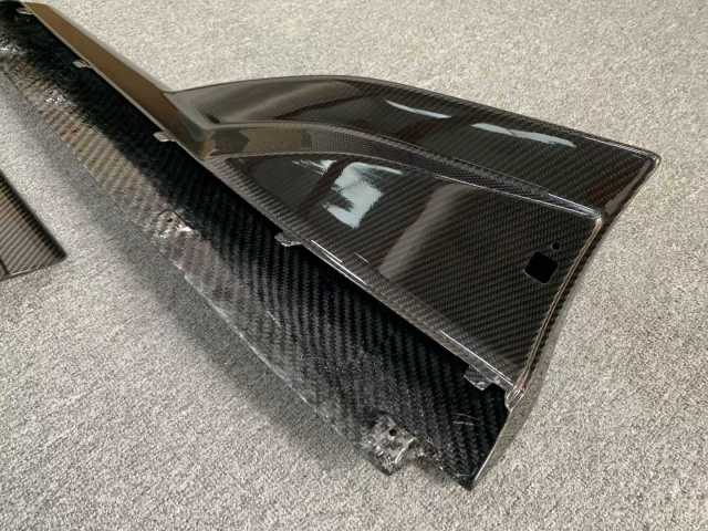 High Quality Fast Delivery Whole Sale Price Dry Carbon Fiber 600LT Side Skirt Body Kits for Mclaren 540-570S