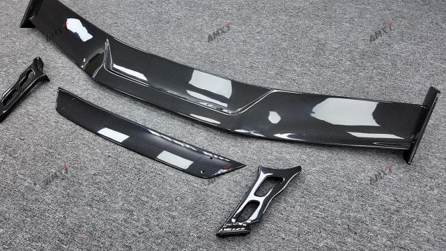 High Quality Fast Delivery Whole Sale Price Dry Carbon Fiber EVO OD Style Spoiler Wing Body Kits for Lamborghini Huracan EVO