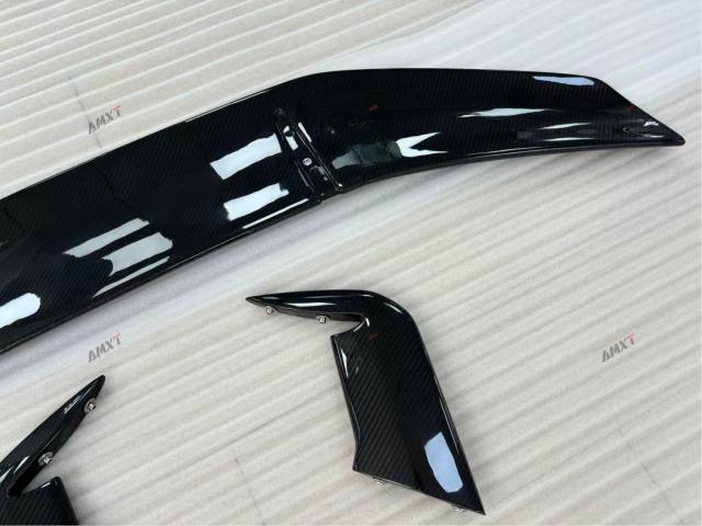 Excellent Quality Factory Price Performante Style Spoiler Wing for Lamborghini Huracan LP580/LP610