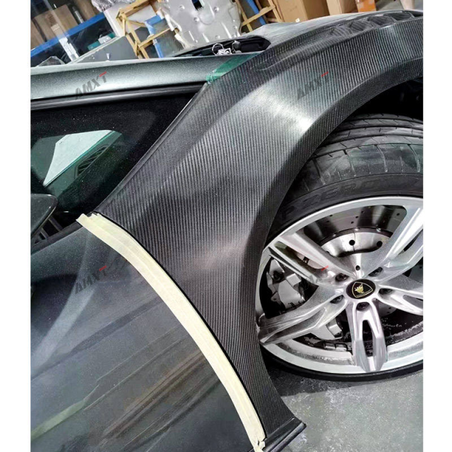 Dry Carbon Fiber huracan upgrade tecnica fenders bodykit for Lamborghini